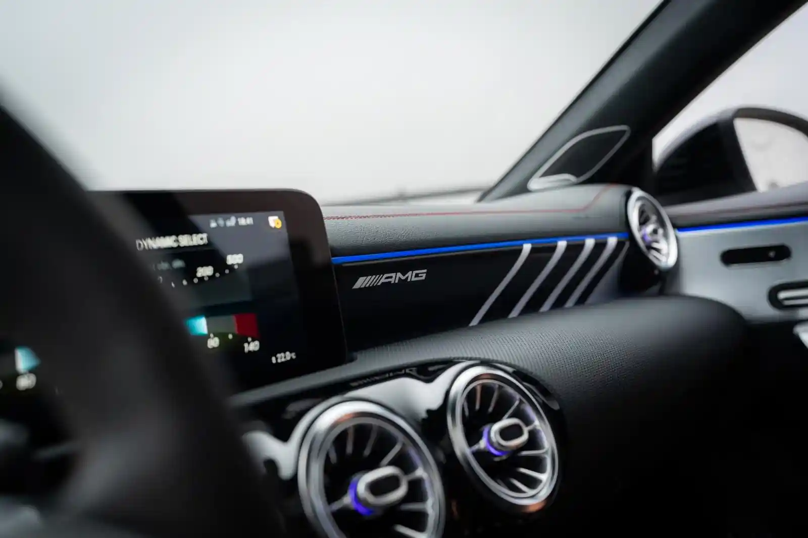 Mercedes-Benz CLA 45 AMG Shooting Brake