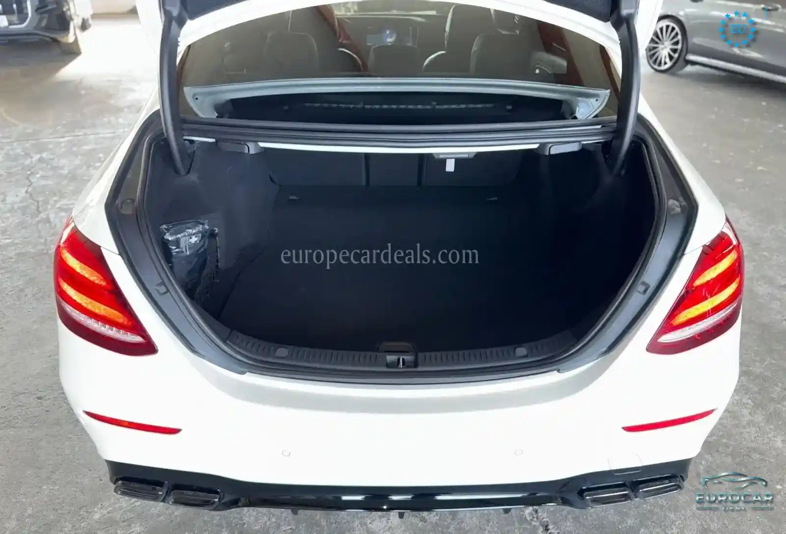 Mercedes-Benz E 63 AMG