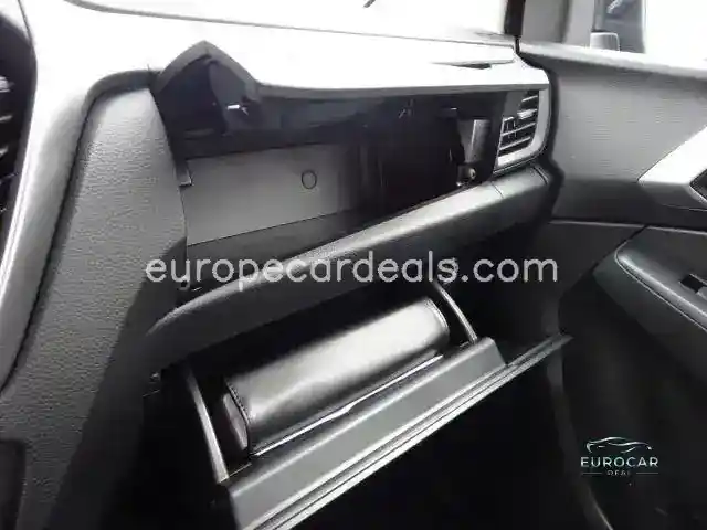 Space Cab 4WD LS PDC CarPlay Jägerrabatt