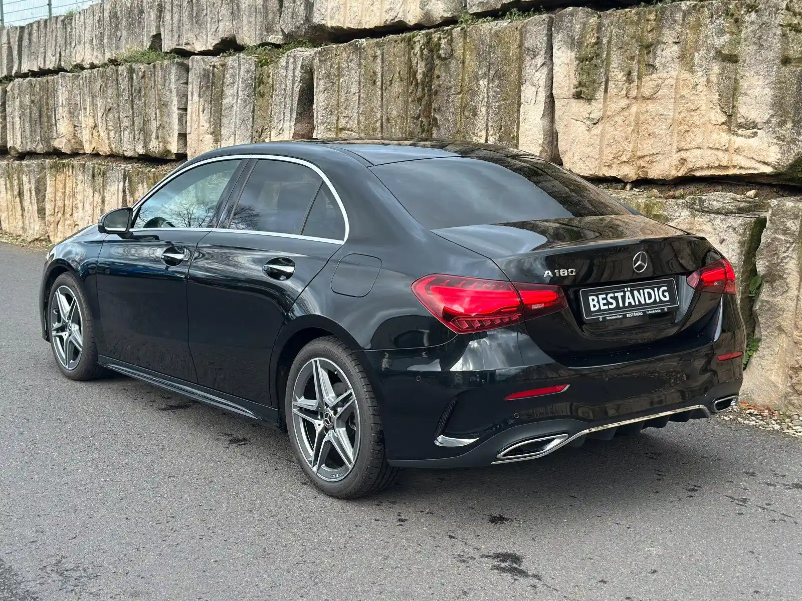 Mercedes-Benz A 180