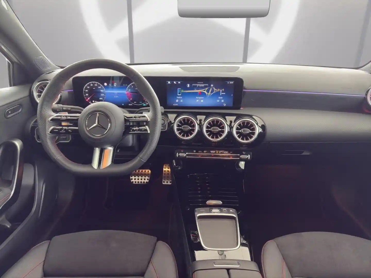 Mercedes-Benz A 180