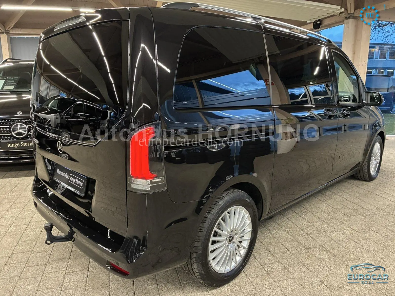 Mercedes-Benz V 220