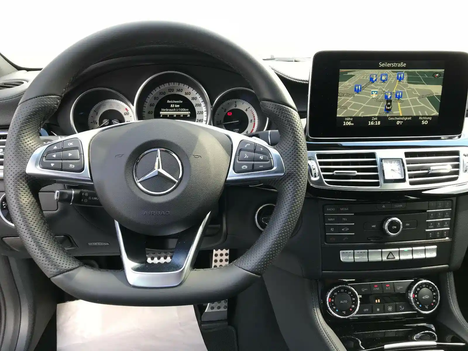 Mercedes-Benz CLS 220