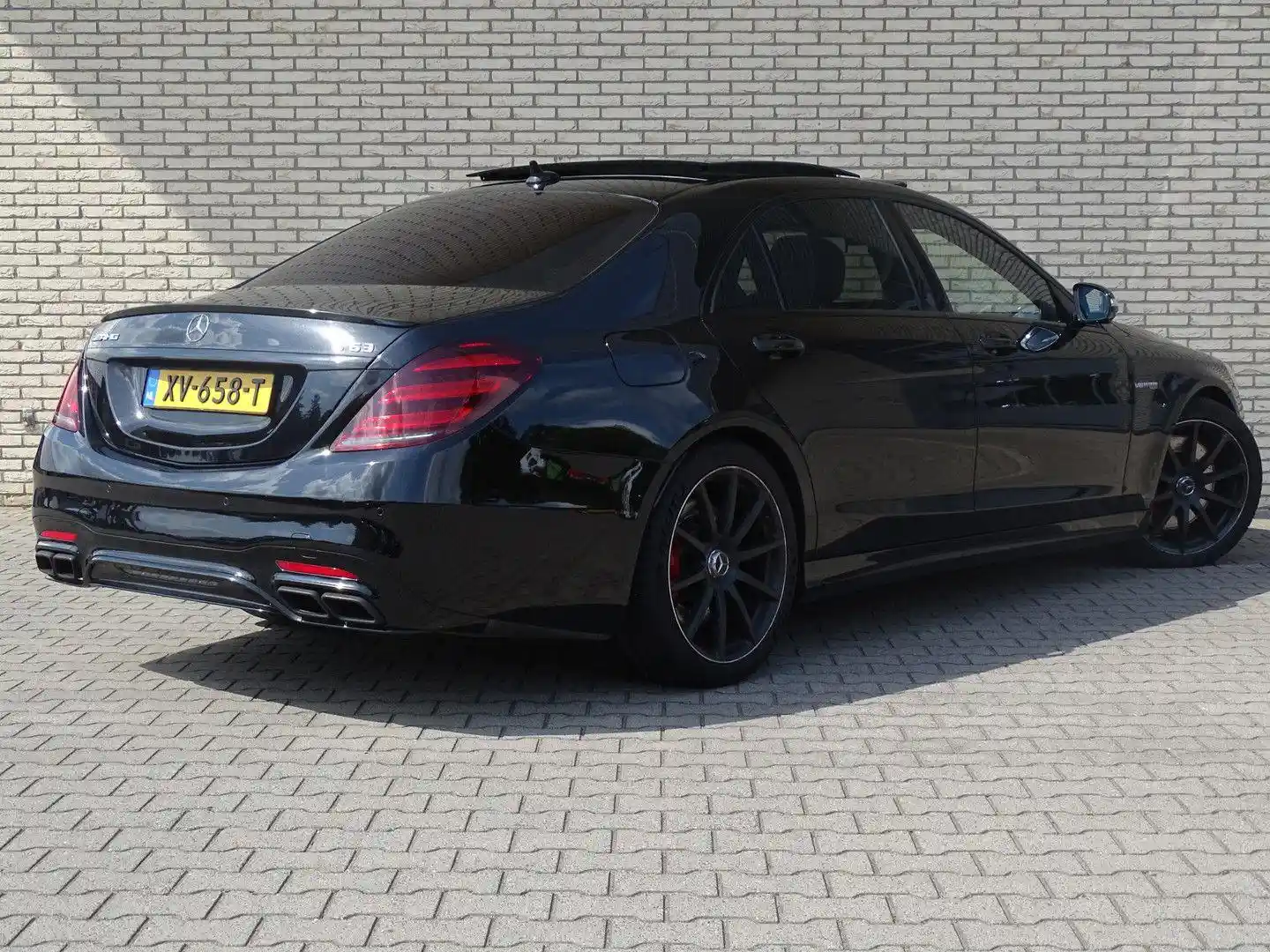 Mercedes-Benz S 63 AMG