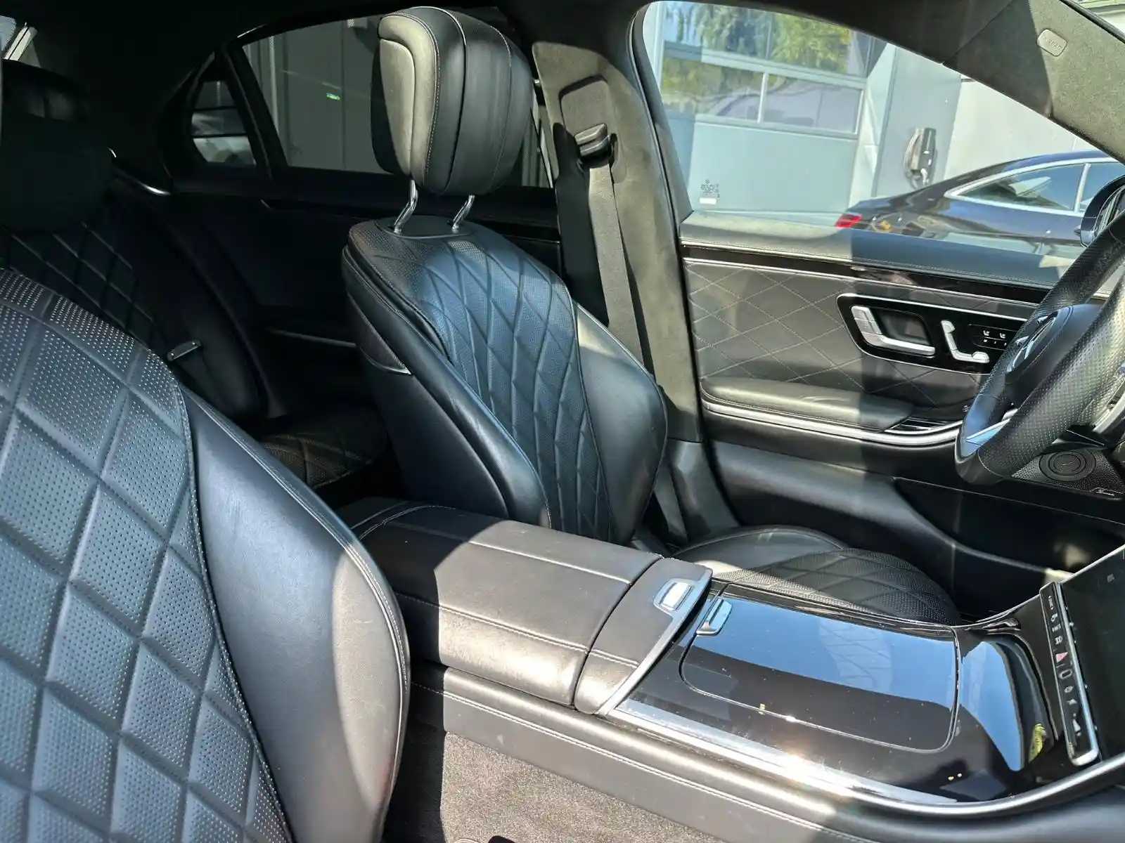 Mercedes-Benz S 400