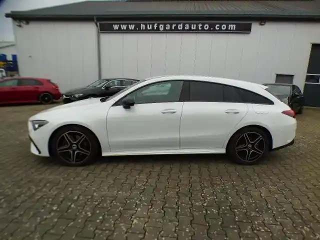 Mercedes-Benz CLA 200 Shooting Brake
