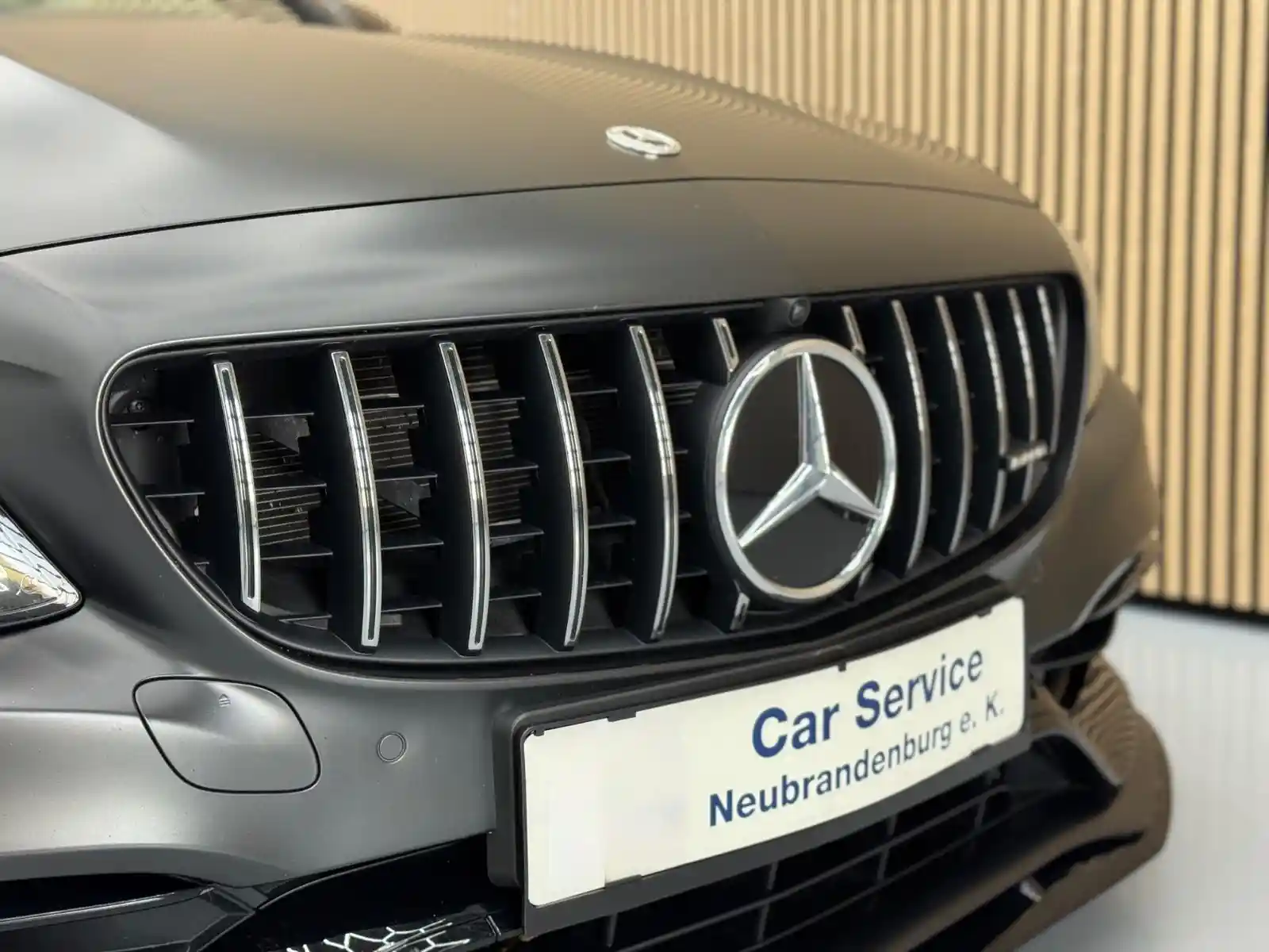 Mercedes-Benz C 63 AMG
