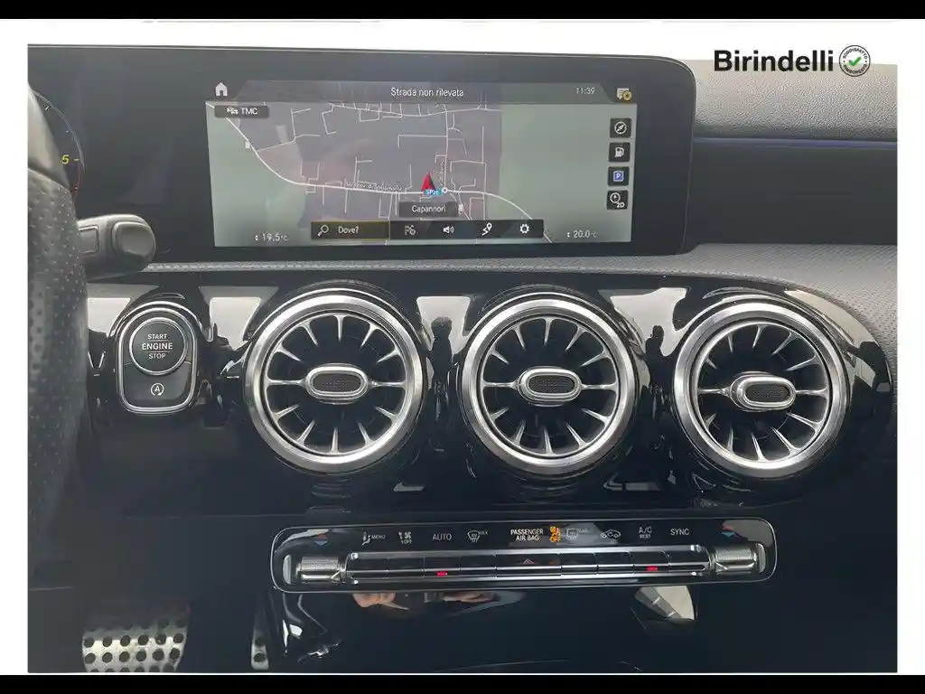 Mercedes-Benz A 200