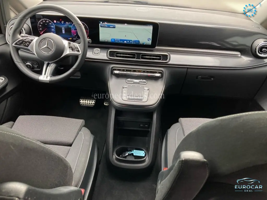Mercedes-Benz V 250