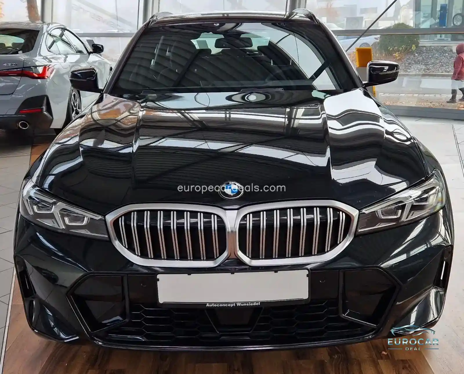 BMW 330