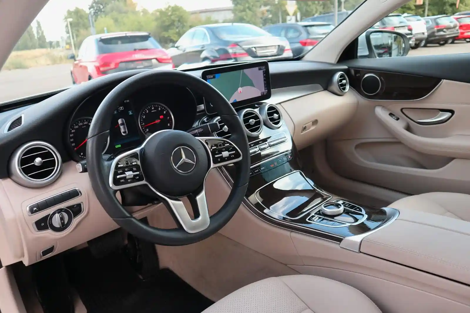 Mercedes-Benz C 200