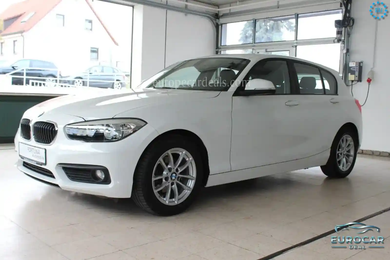 BMW 118