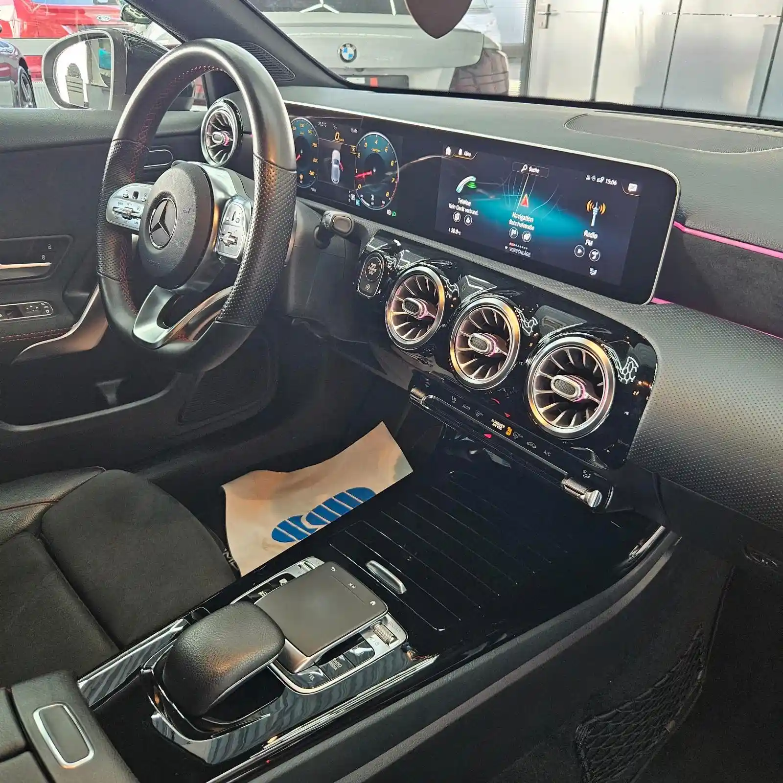 Mercedes-Benz A 220