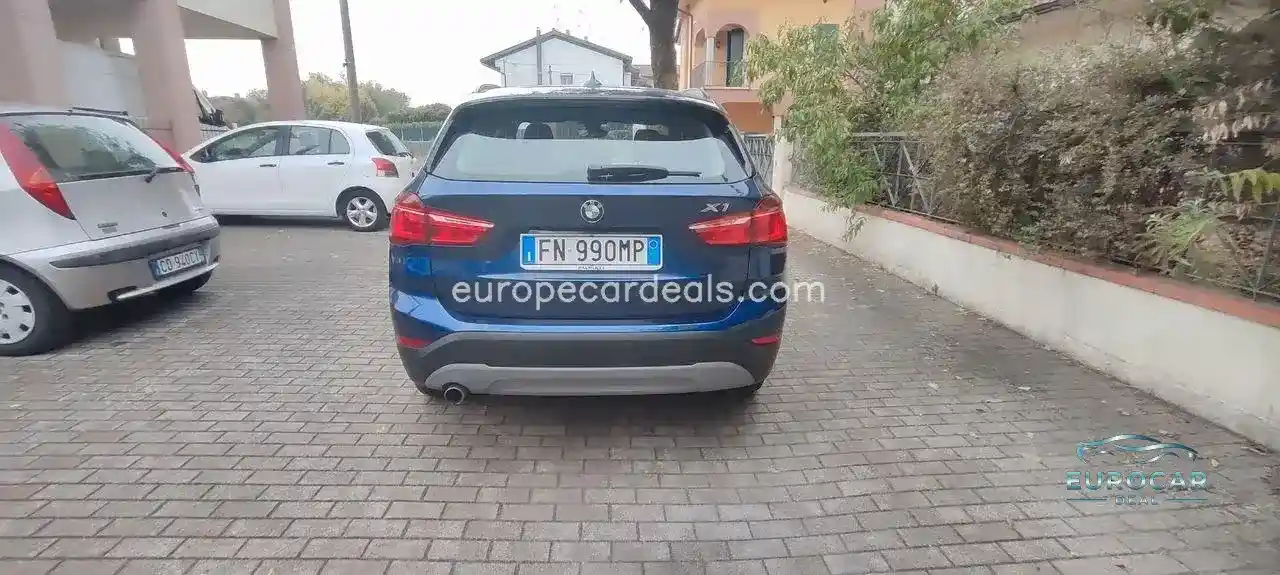 BMW X1