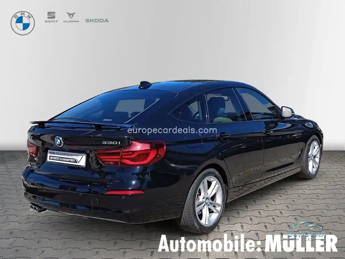 BMW 330