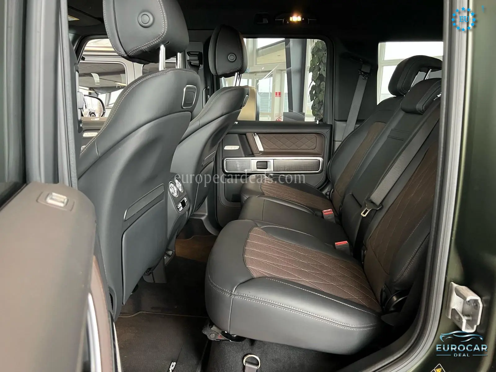 Mercedes-Benz G 500