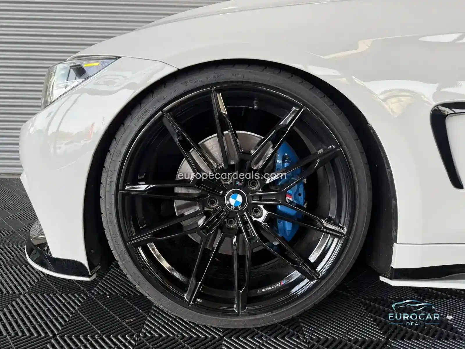BMW 440