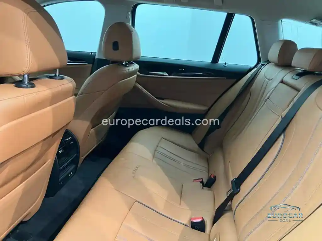 BMW 530
