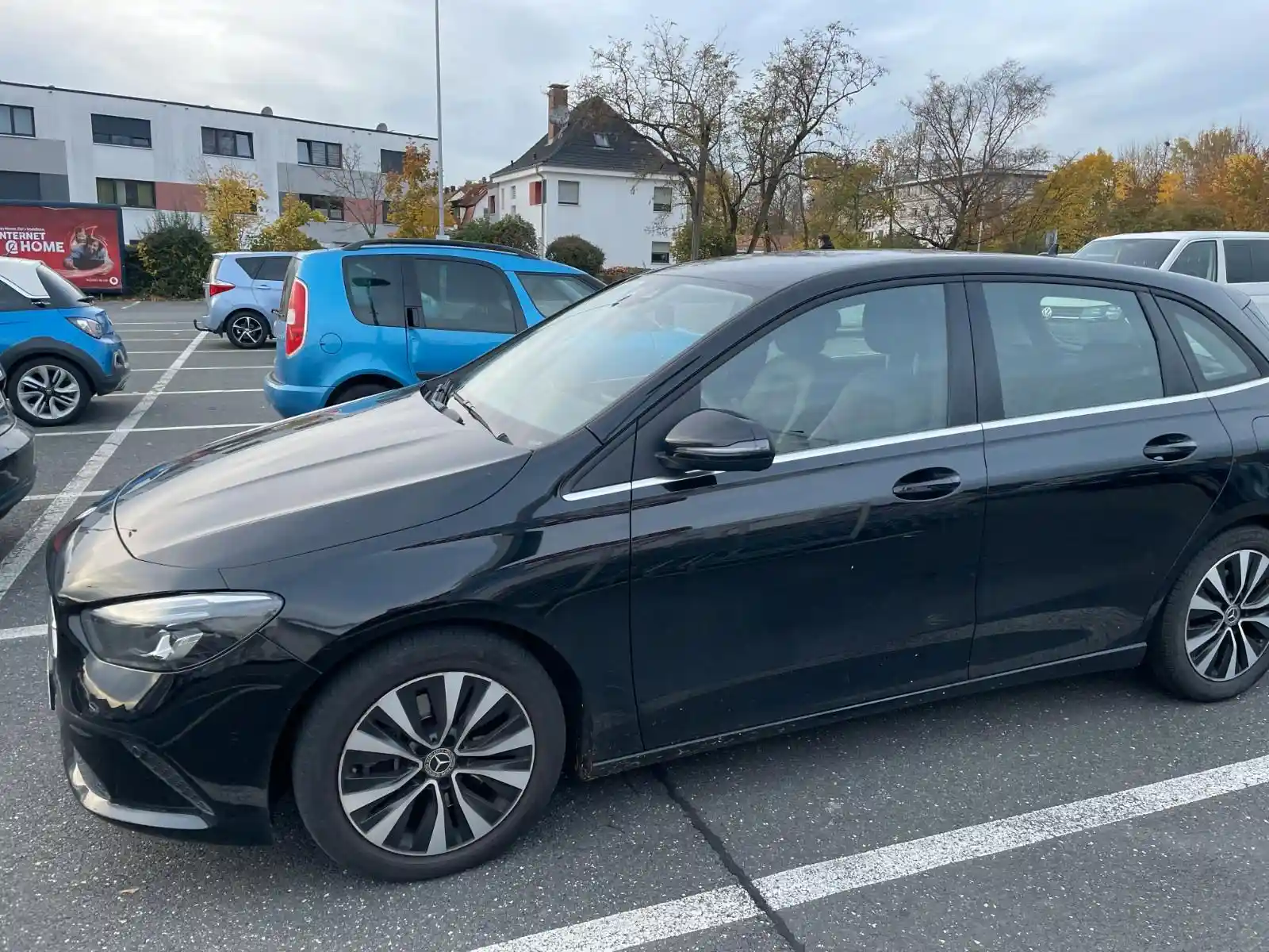 Mercedes-Benz B 220