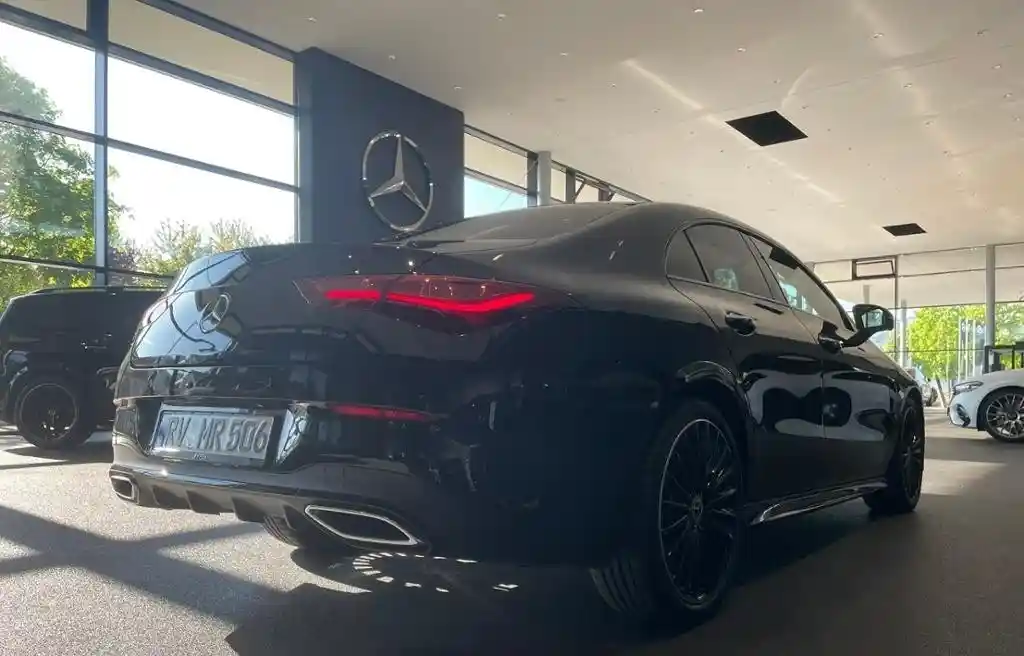 Mercedes-Benz CLA 220
