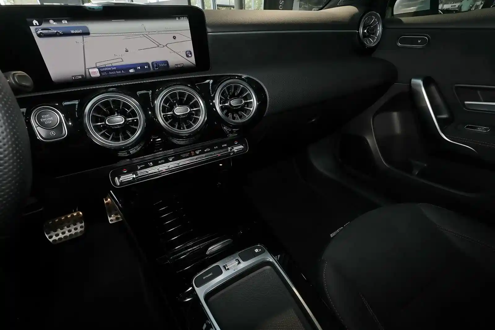 Mercedes-Benz A 200