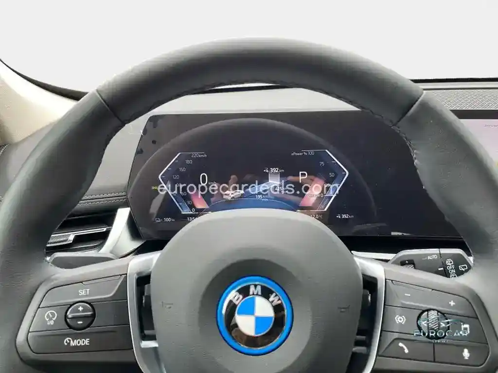 BMW iX1