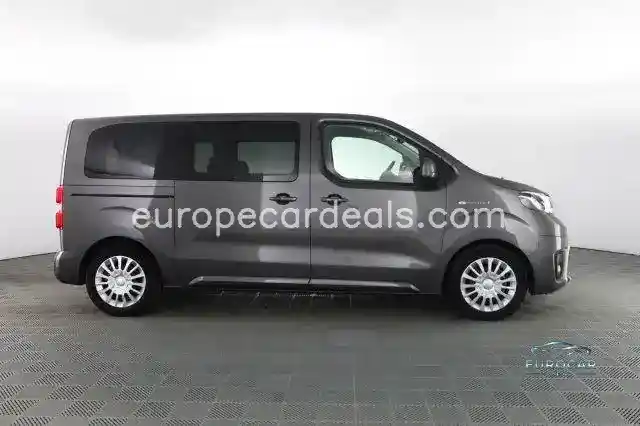 Toyota Proace (Verso)