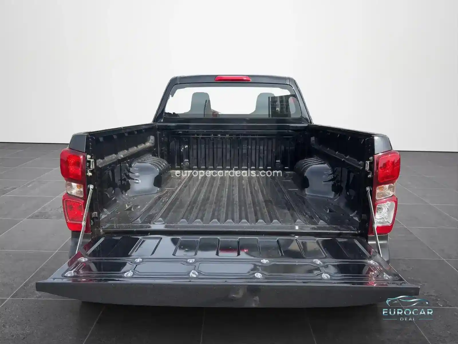 Space Cab 4×4 L A/T