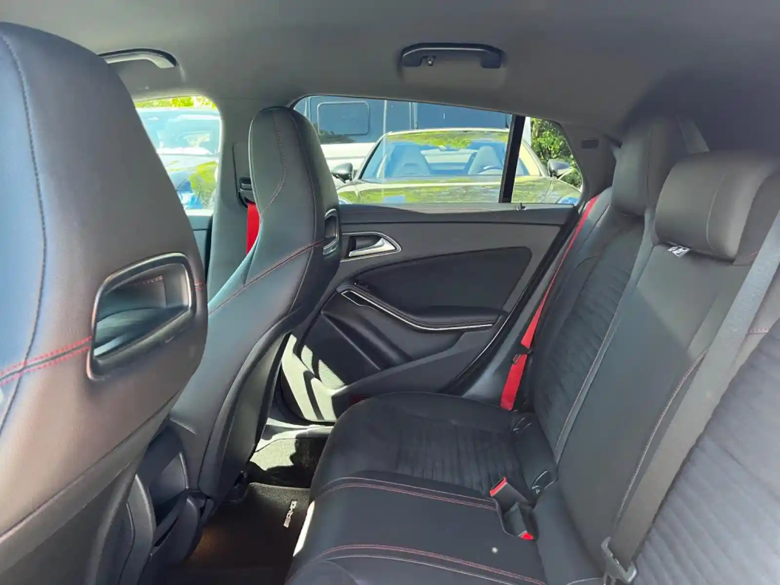 Mercedes-Benz CLA 45 AMG Shooting Brake