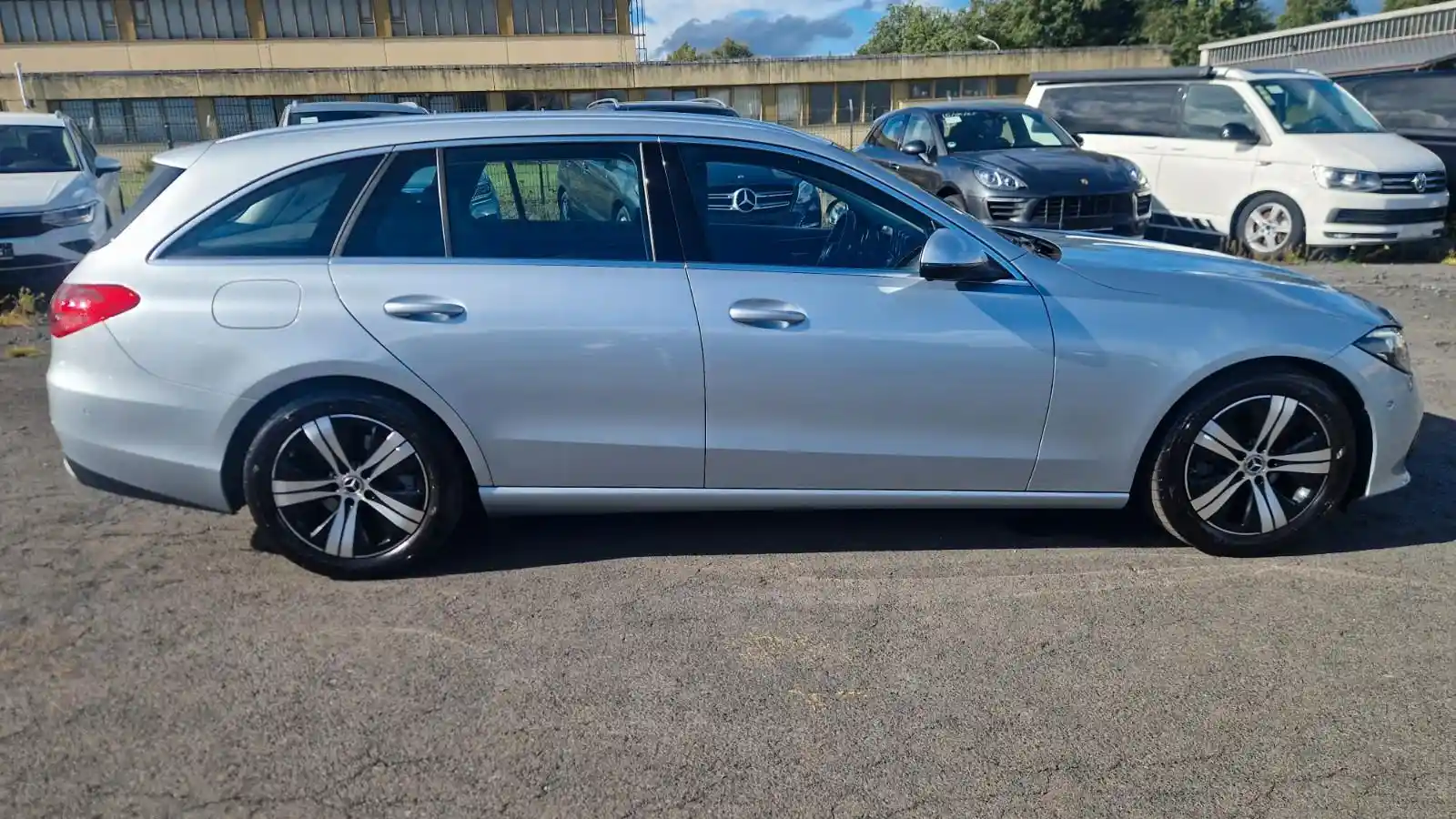 Mercedes-Benz C 180