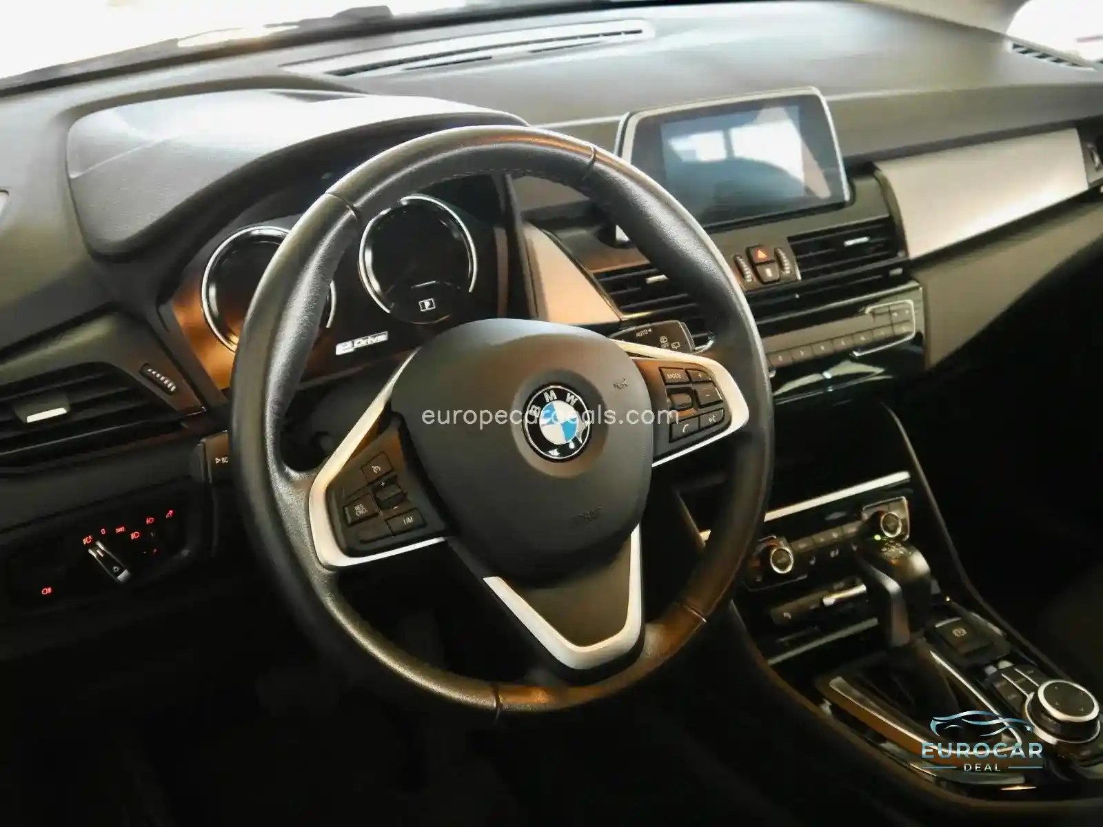 BMW 225
