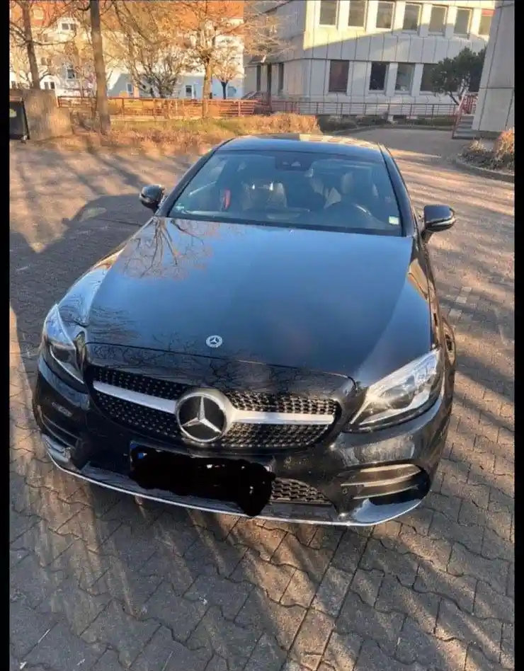 Mercedes-Benz C 220