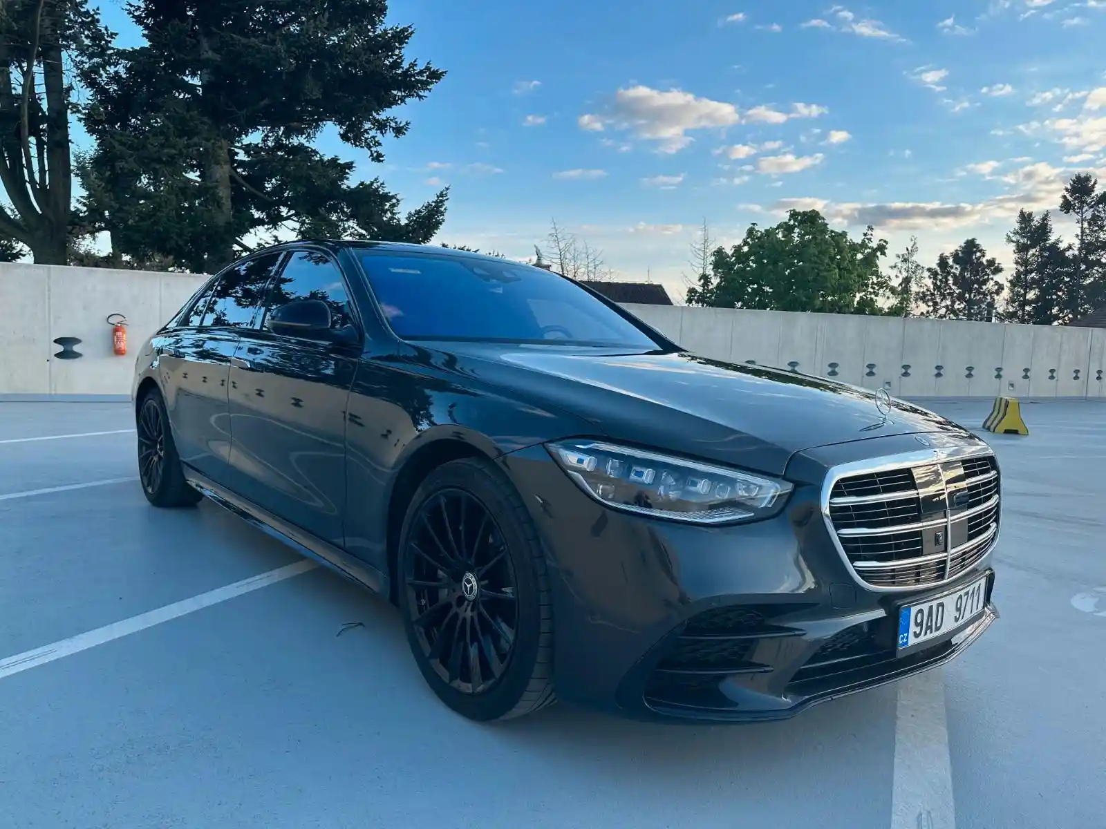 Mercedes-Benz S 400