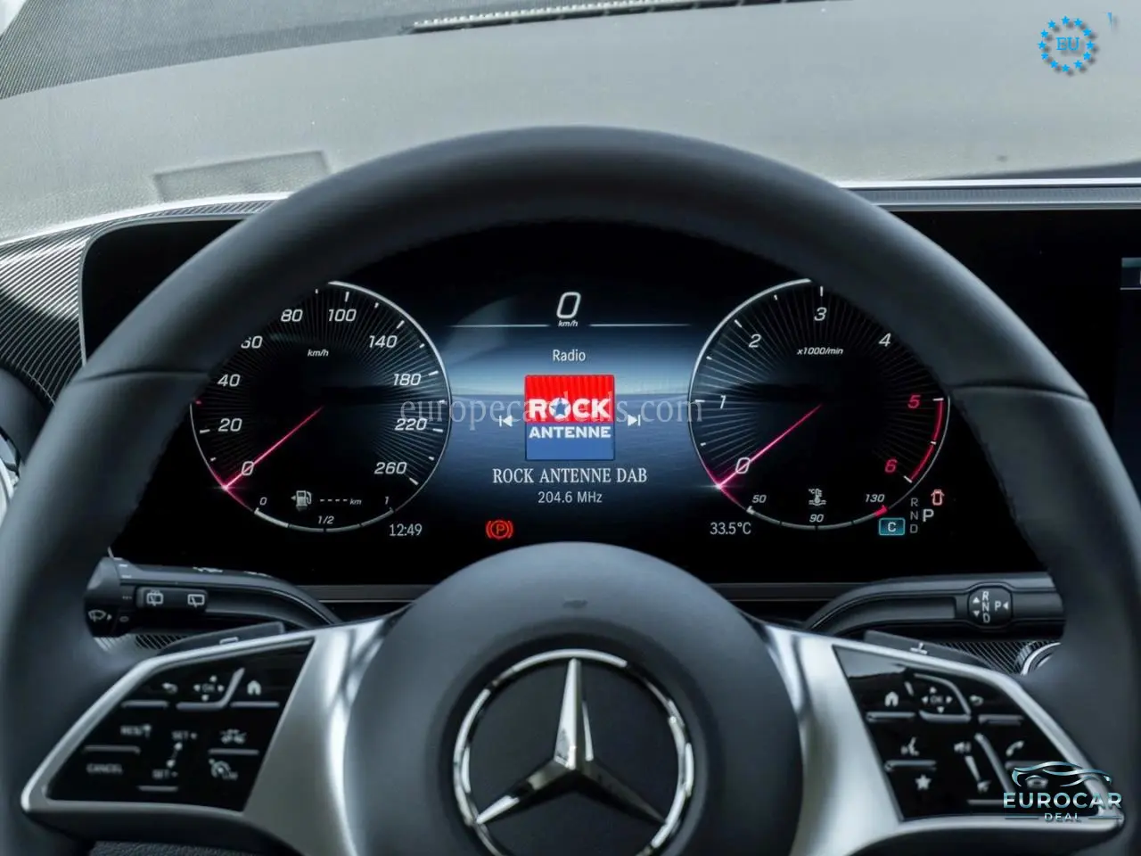 Mercedes-Benz V 220