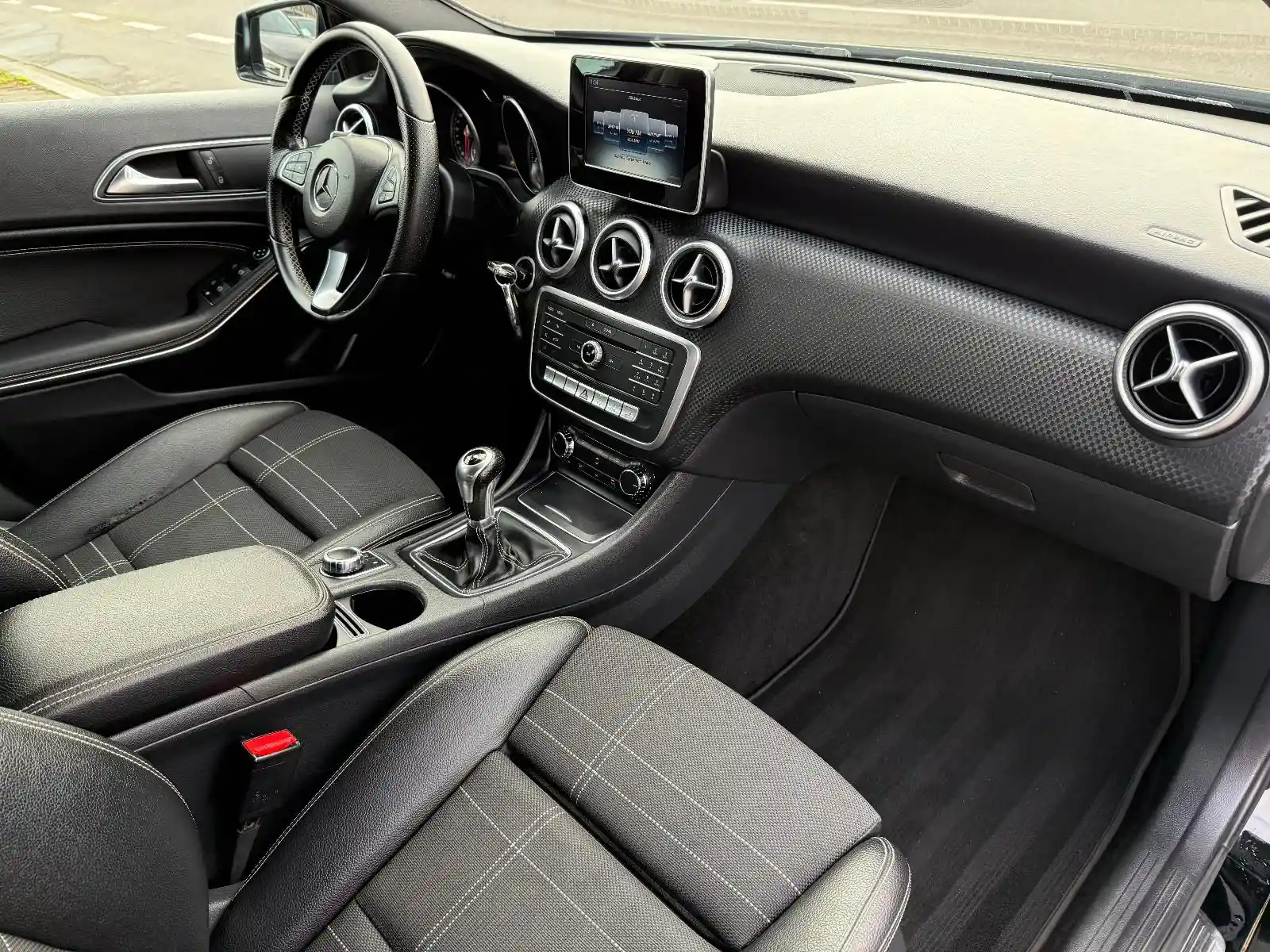Mercedes-Benz A 160