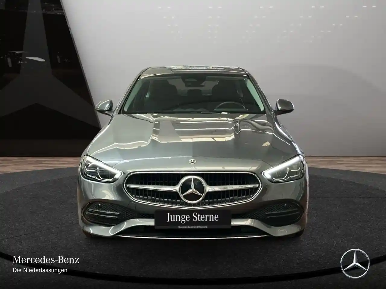 Mercedes-Benz C 180
