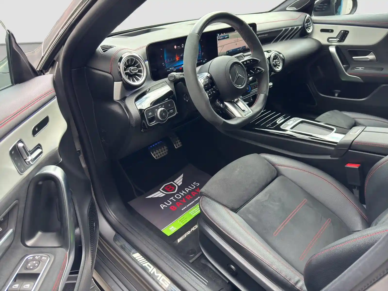 Mercedes-Benz A 45 AMG