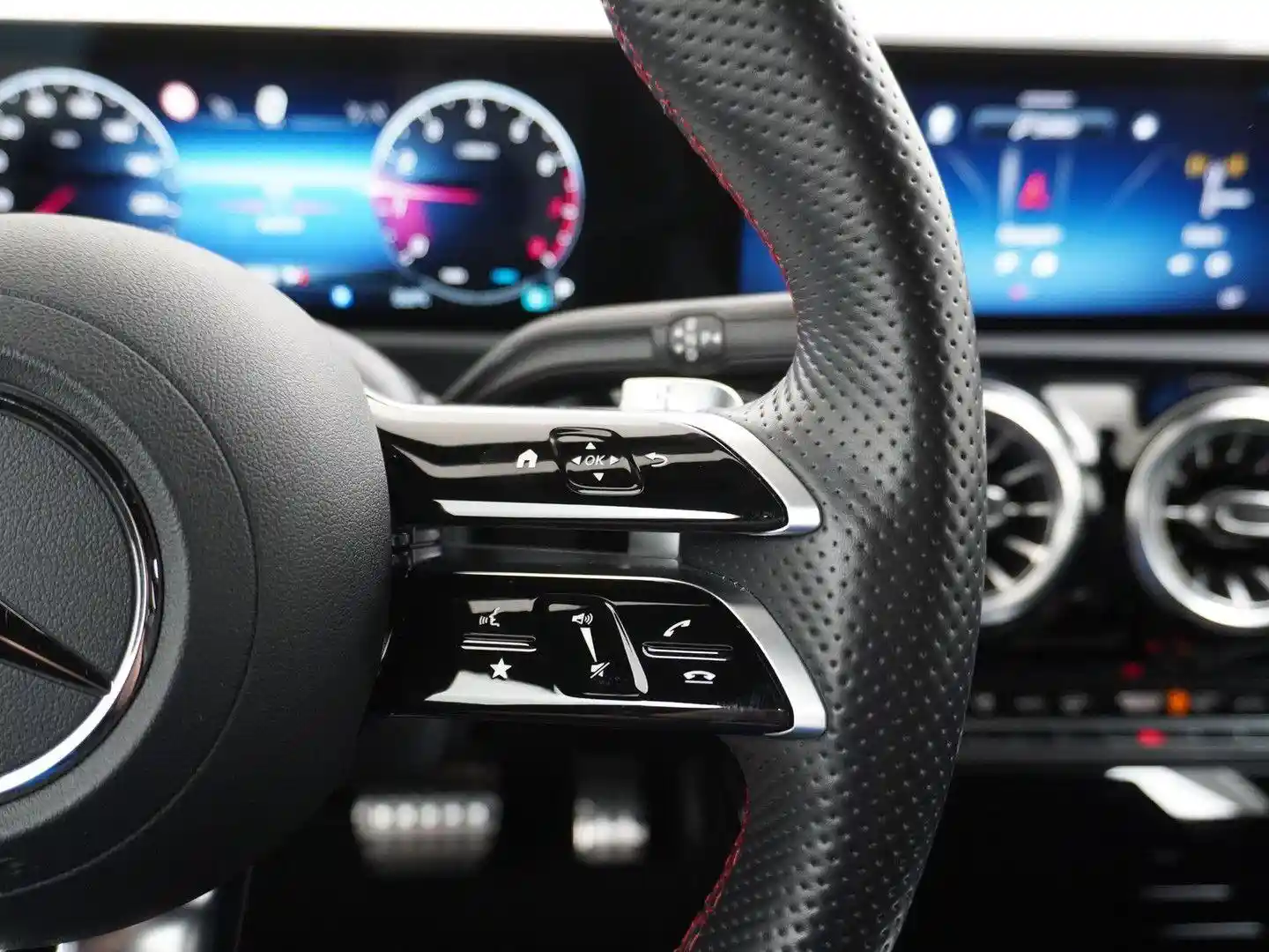 Mercedes-Benz CLA 180 Shooting Brake