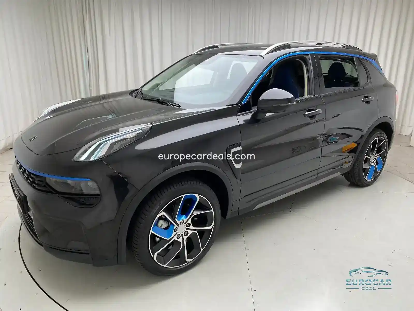 Lynk&Co 01