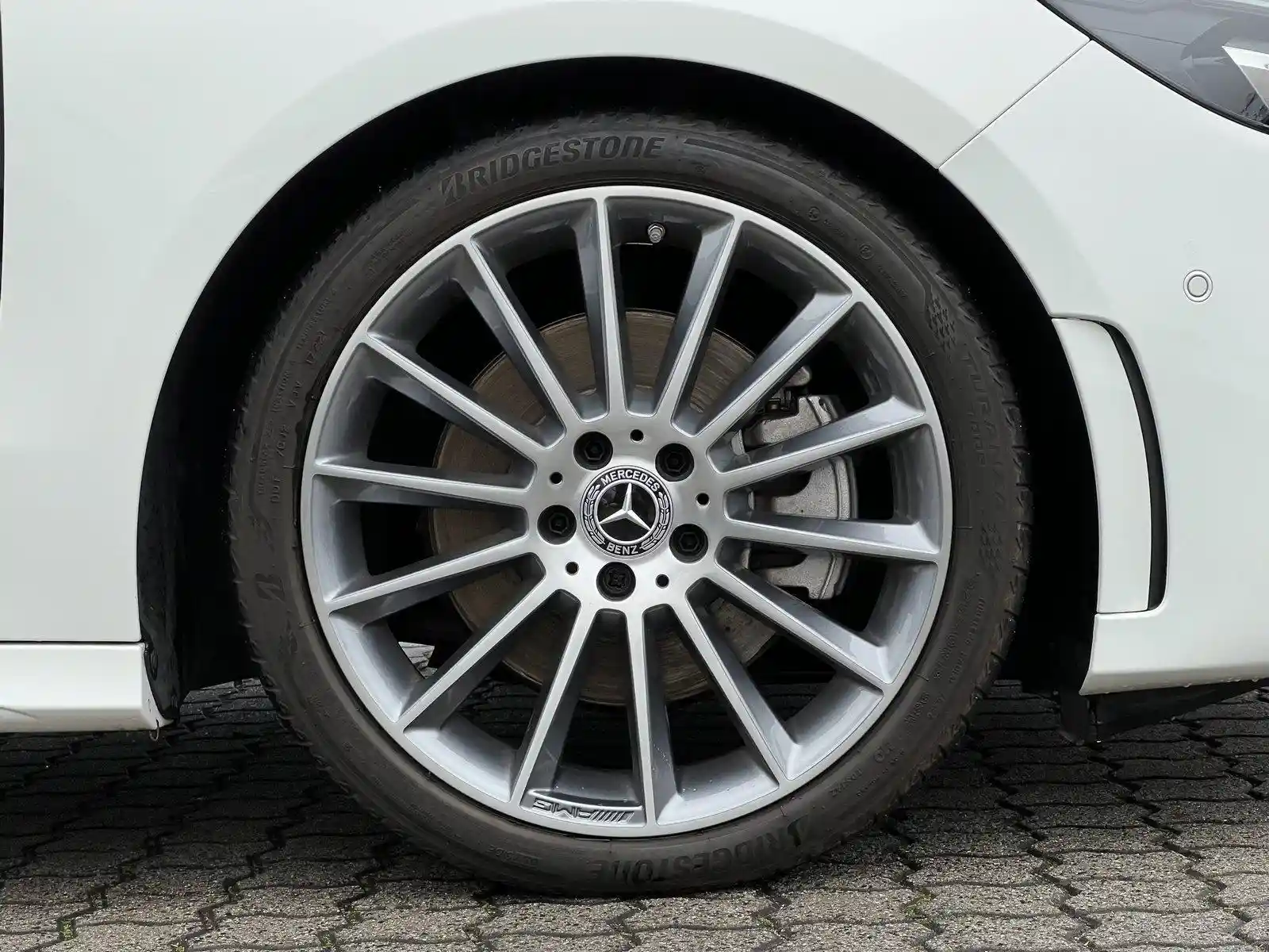 Mercedes-Benz B 250