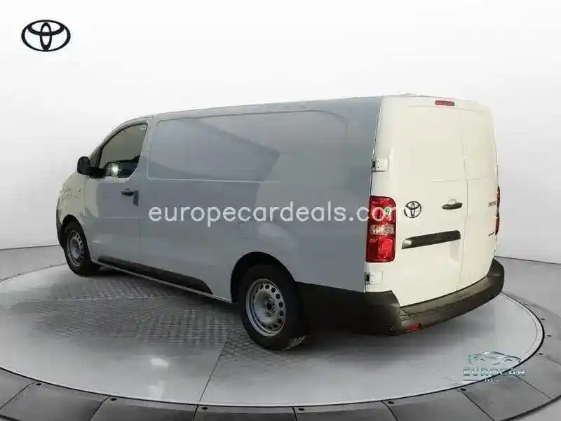 Toyota Proace (Verso)