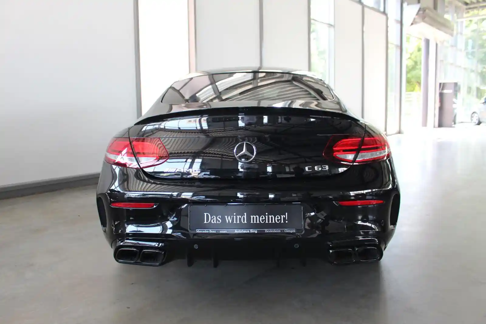 Mercedes-Benz C 63 AMG