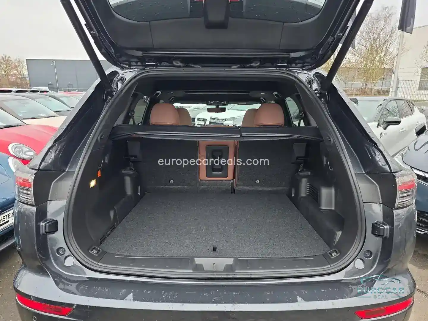 Mitsubishi Plug-in Hybrid Outlander
