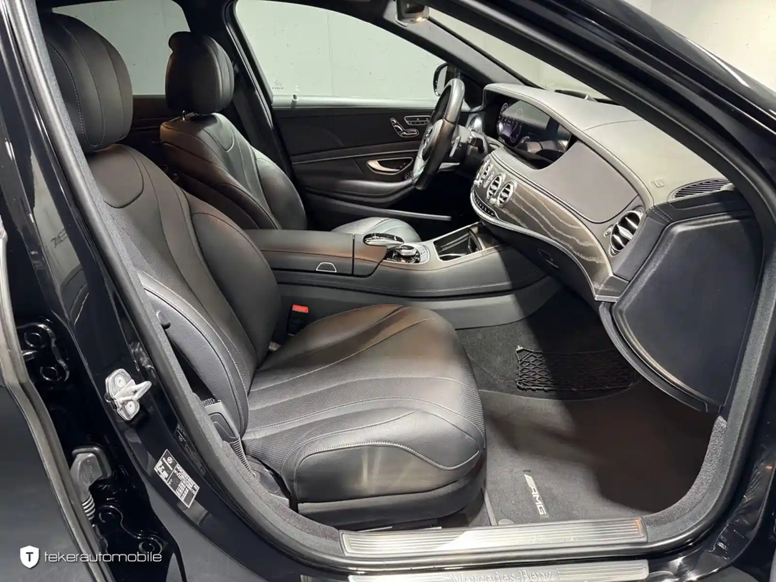 Mercedes-Benz S 400