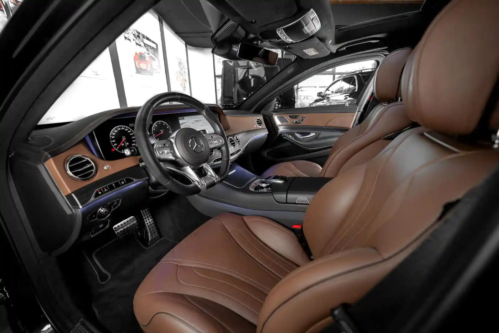 Mercedes-Benz S 560