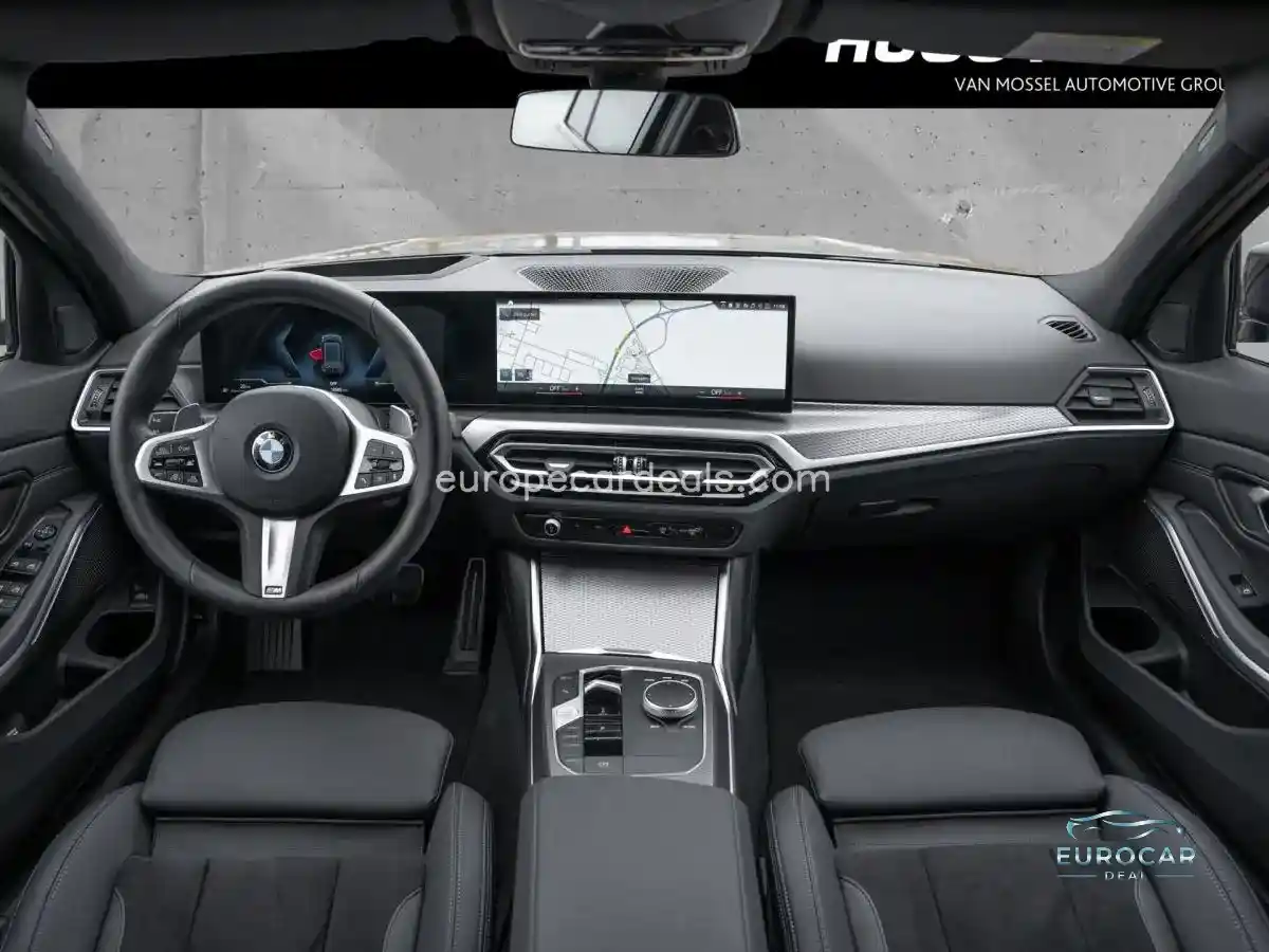 BMW 330
