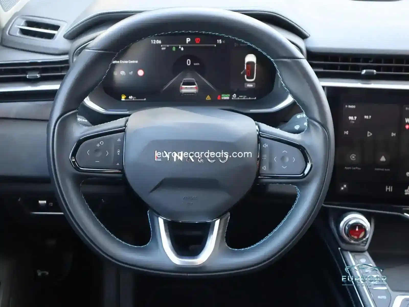 Lynk&Co 01