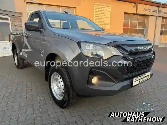 Single Cab 4WD L MY2025*Spurhalteass.*Verk