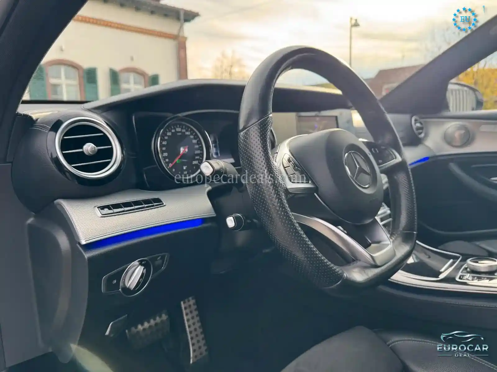 Mercedes-Benz E 220