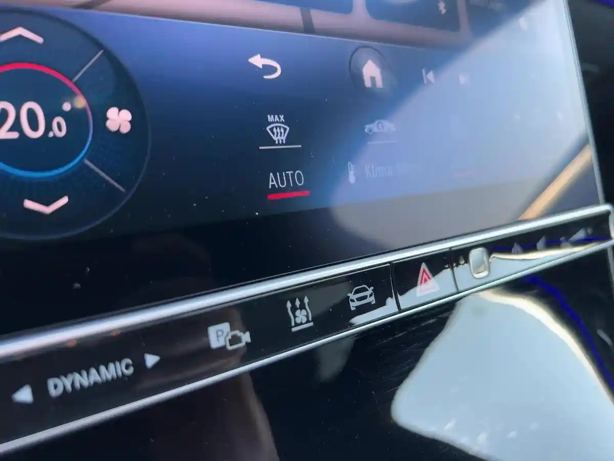 Mercedes-Benz S 400